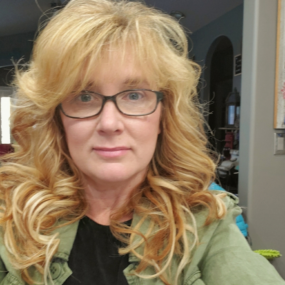 Meet your Posher, Cheryl
